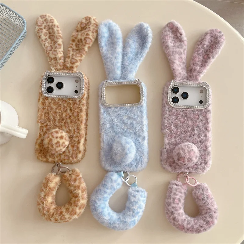Apple Iphone 15 Pro Max - Coque en peluche douce avec motif